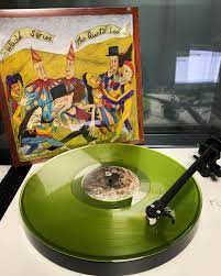 Wurld Series "The Giant's Laun" LP Amarillo Transparente 🟡